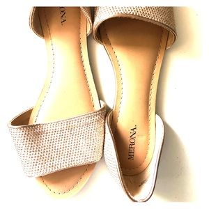 Dressy rose gold flats